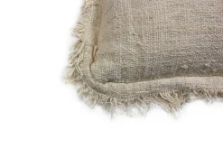 Cojin Natural Con Fleco En Los Lados 66X36